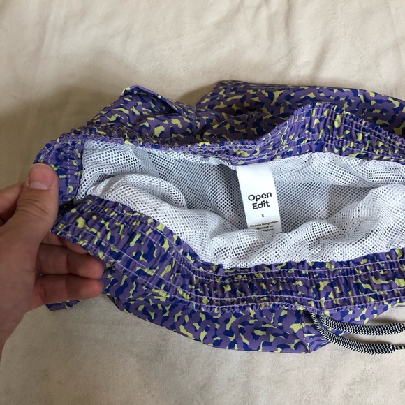 Purple Polyester Swim Trunks Size Small - Picture 4 of 5